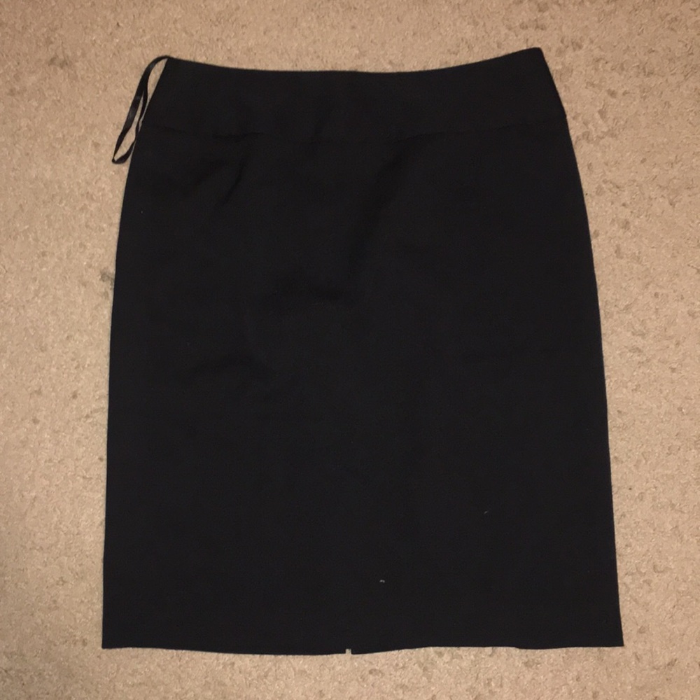Black pencil skirt
